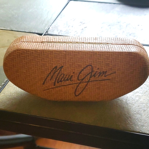 Maui Jim Accessories Maui Jim Sunglass Case Poshmark